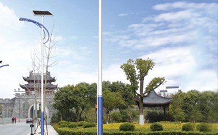 库车太阳能路灯选型配置与地域适应性应用指南